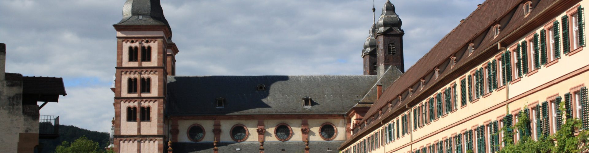Amorbach-abteikirche